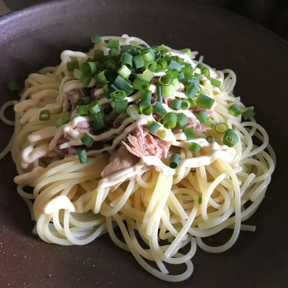 Snapdishの料理写真:ツナマヨポン酢パスタ|sanaeさん