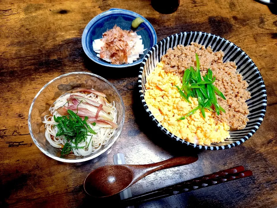 ・鶏そぼろ丼
・そうめん
・山芋短冊|ちりさん