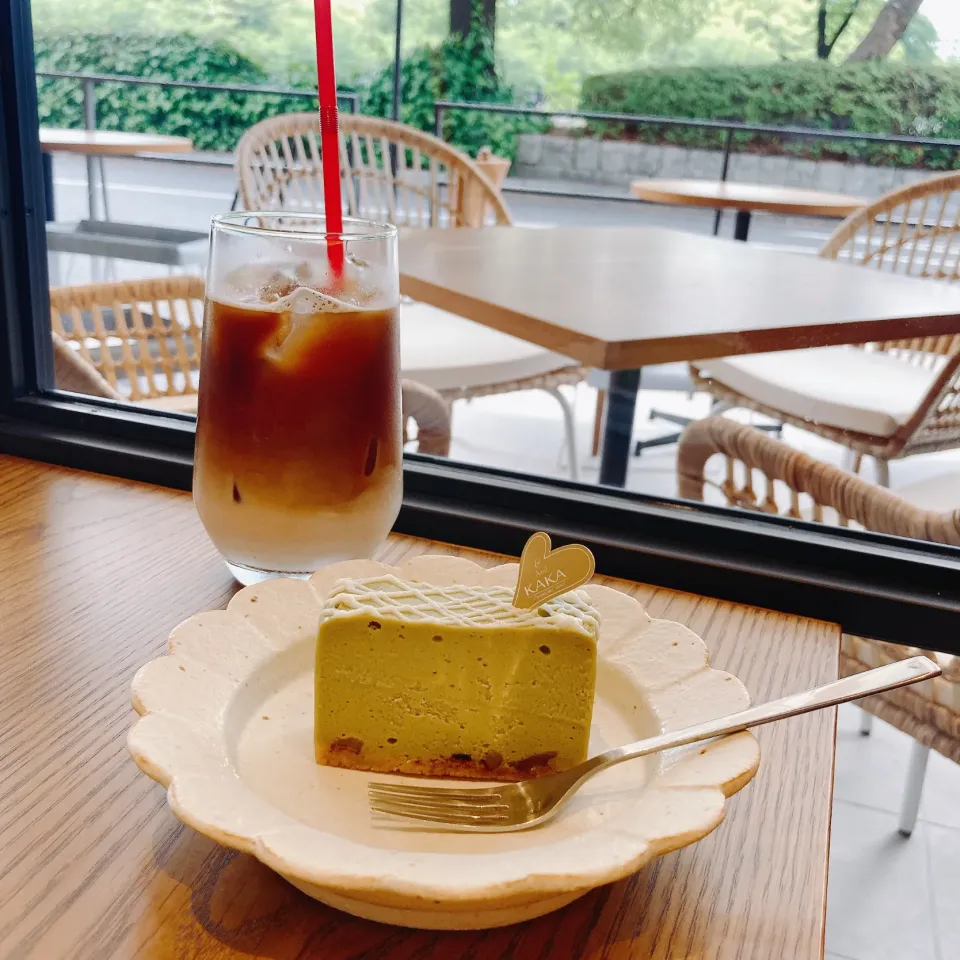 ピスタチオのチーズケーキ☕️|ちゃみこさん