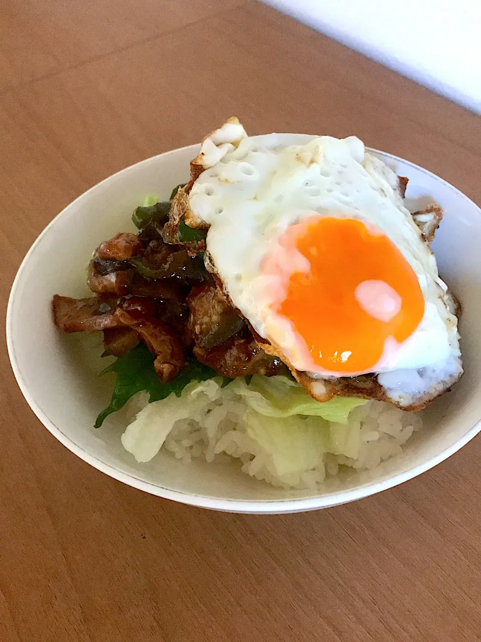 スタミナ丼‼️|かろやんさん
