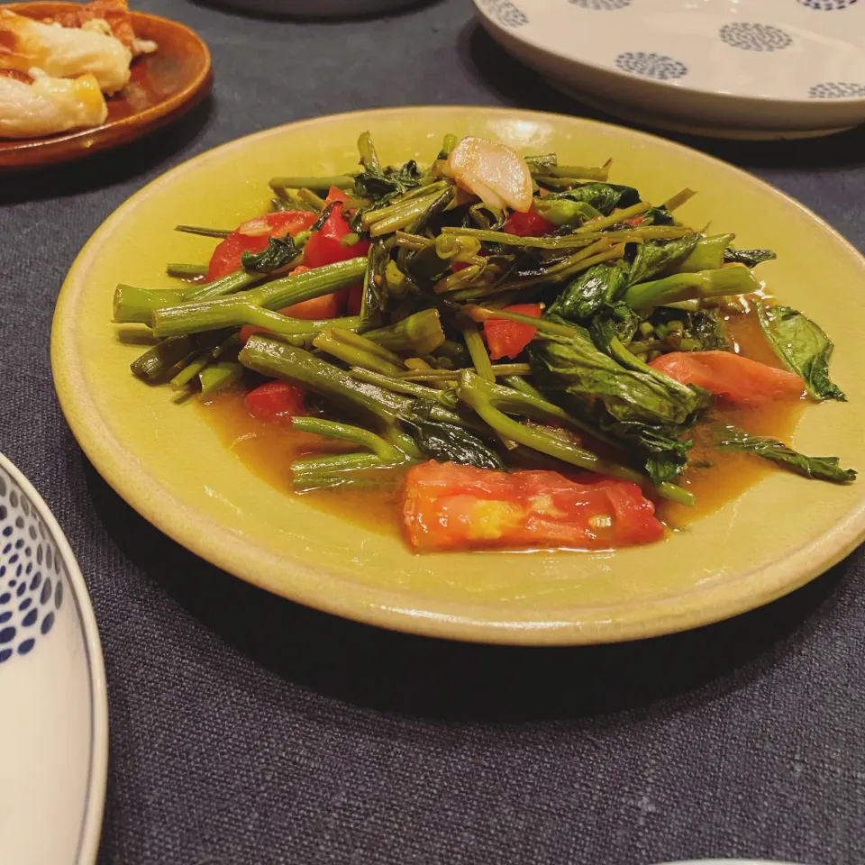 空芯菜とトマトの炒め物|麻紀子さん