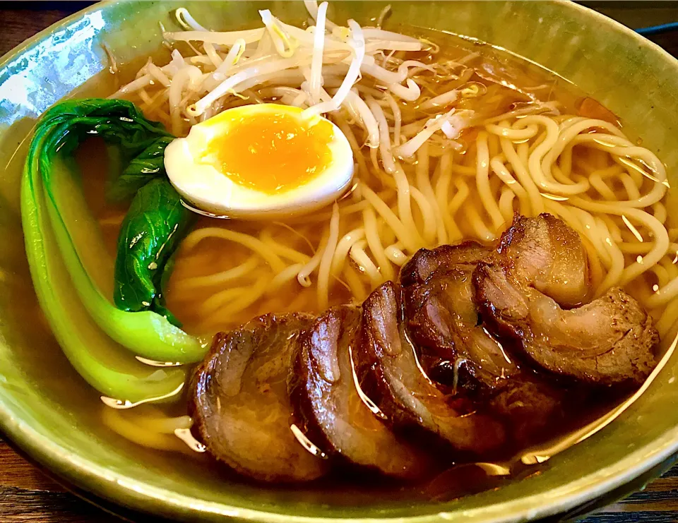 手作り軟らか焼豚の                                      「しょう油ラーメン」|mottoさん