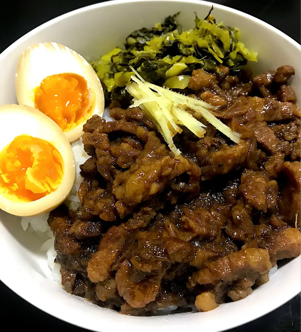 魯肉飯|rhさん