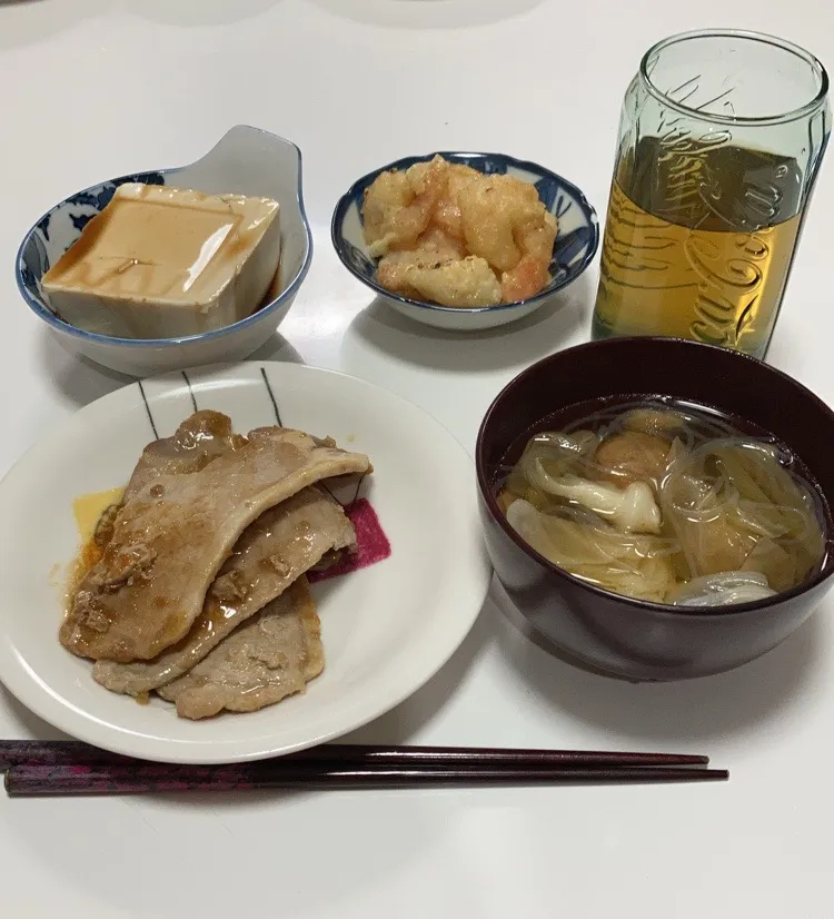 作り置き活用晩御飯(*´ー｀*)☆エビマヨ☆豚の生姜焼き☆冷奴☆鶏団子と野菜の中華春雨スープ|Saharaさん