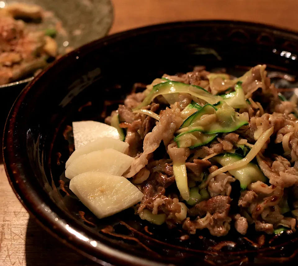 寒こうじで味付けした豚肉とズッキーニ炒め。|kurageyakannoさん