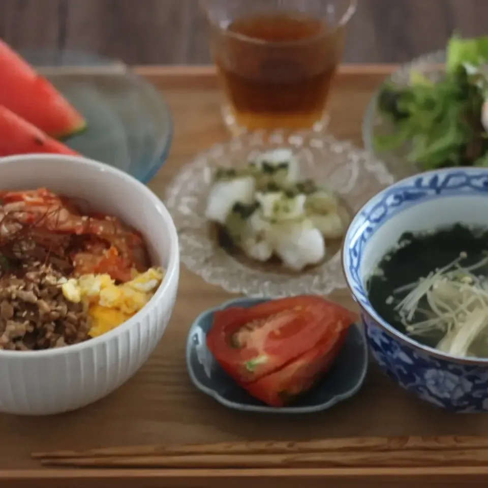 ビビンバ丼とまごわやさしい献立|ちいさなしあわせキッチンさん