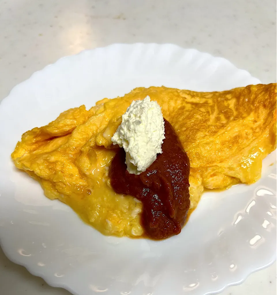 自家製トマトケチャップでチーズオムレツ|Yuko.fさん