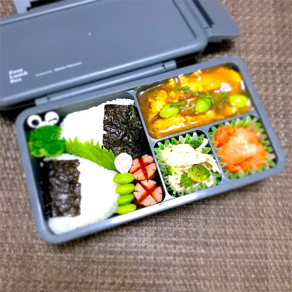 SJK弁当🍱〜玉子あんかけ・焼き鮭ほぐし・むね肉塩ダレ・ソーセージ・ブロッコリー・枝豆|華恋さん