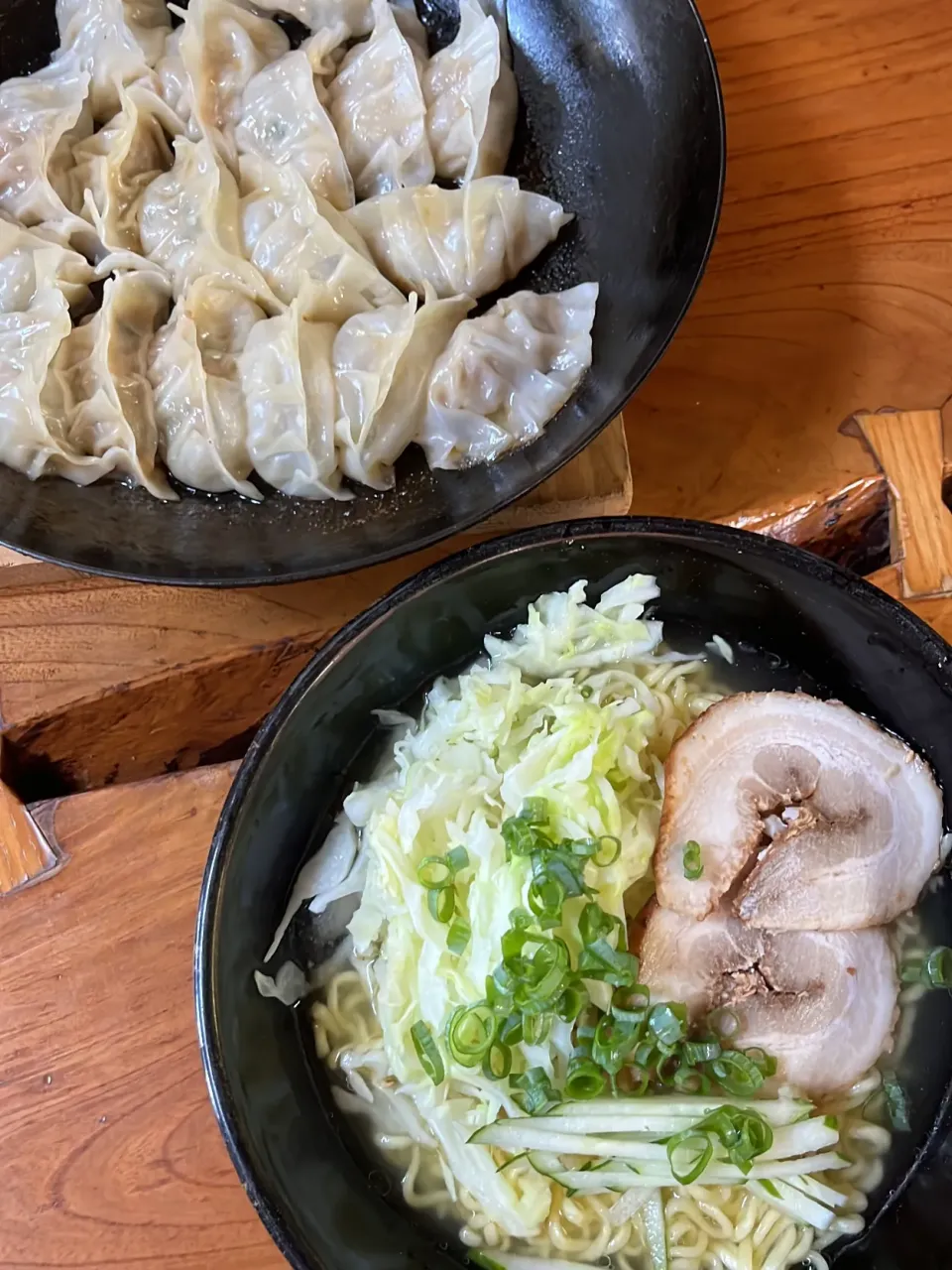 冷やしラーメンと餃子|あーちゃさん