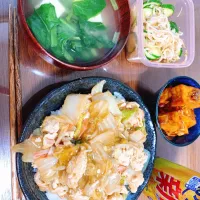 Snapdishの料理写真:中華鶏そぼろあんかけ丼|るるさん