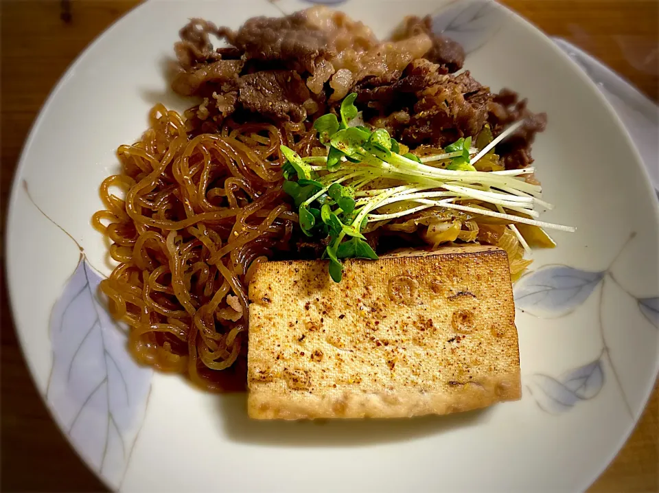 肉豆腐|名状しがたいゴミムシのようなものさん