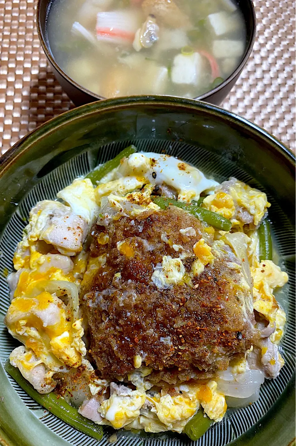 下宿丼 又は 居候丼 又は シェアハウス丼|すくらんぶるえっぐさん