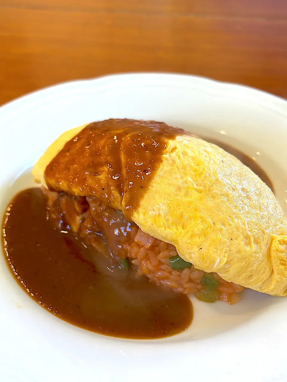 オムライス　デミグラソース|ひろりんさん