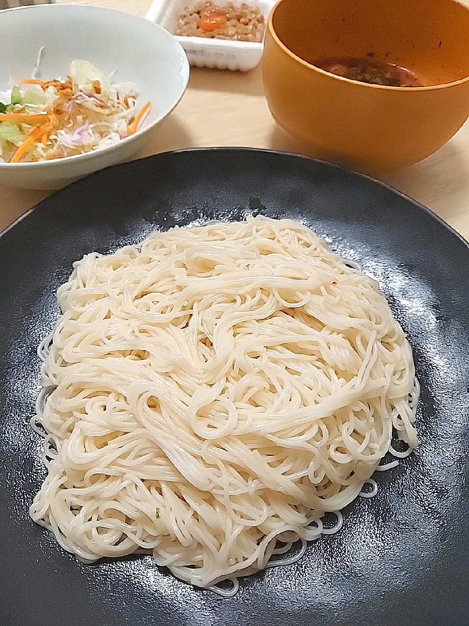 そうめん ＆ サラダ ＆ 納豆|すばるさん