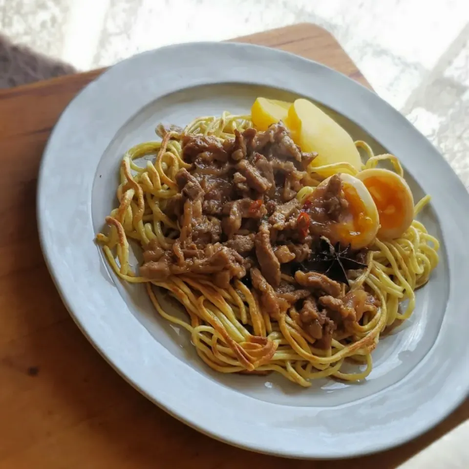 魯肉飯ならぬ、魯肉麺|mi_neneco♪さん