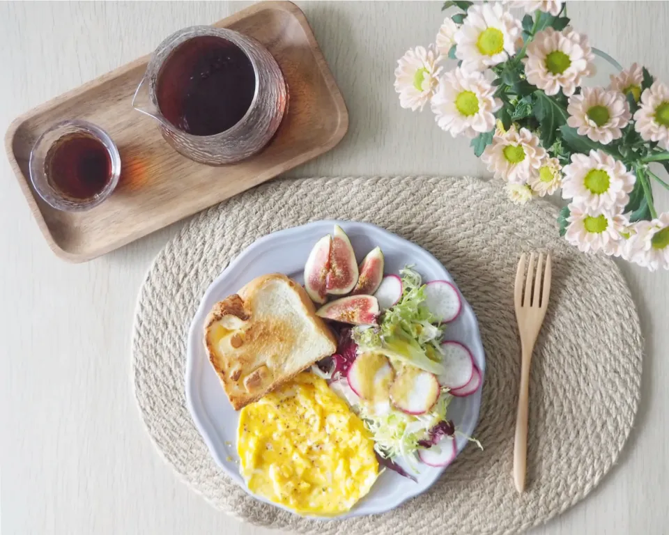 Snapdishの料理写真:Saturday breakfast|Misstyさん