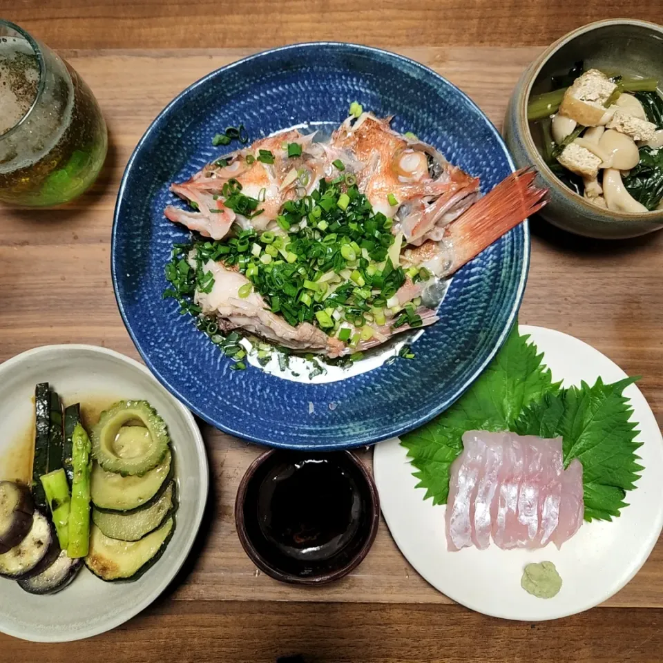 20220730
ゆめかさごのお刺身
ゆめかさごの酒蒸し
野菜の焼き浸し
小松菜と白しめじと栃尾揚げの炊いたん|noccoさん