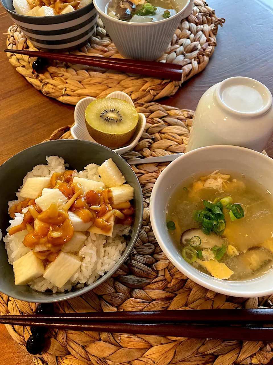 なめこと山芋のとろっと丼、冬瓜の和風スープ|ＭＡＲＵＥ家の食卓さん