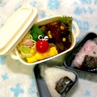 SJK弁当🍱〜ピーマン丸ごと肉詰め・玉子焼き・サラスパ