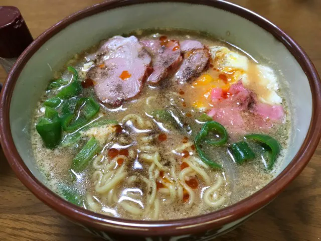 マルちゃん正麺🍜、豚骨醤油味❗️（╹◡╹）✨|サソリさん