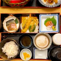 Snapdishの料理写真:自然薯のお店に、食べに行きました。|yakinasuさん