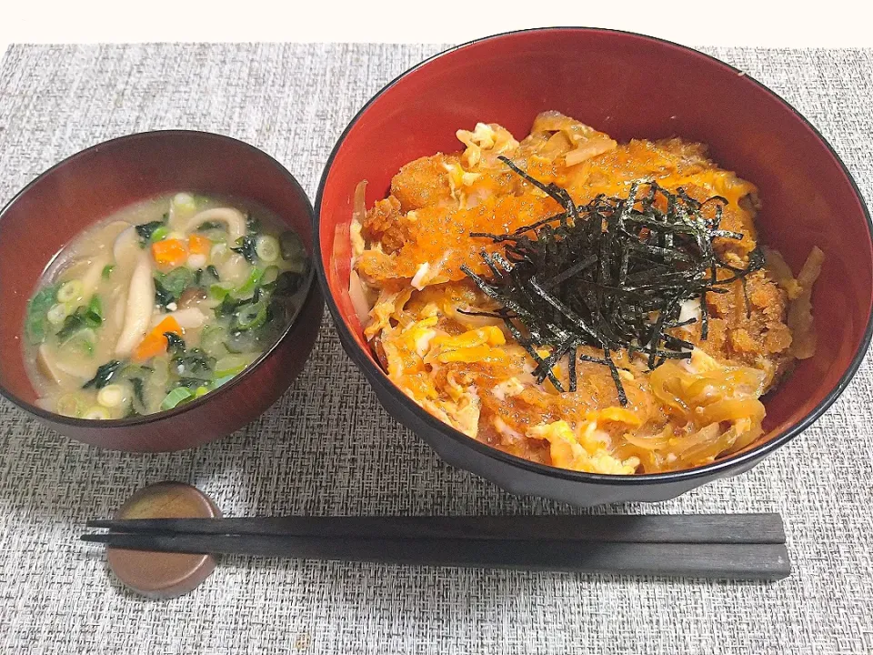 Snapdishの料理写真:カツ丼|たまさん