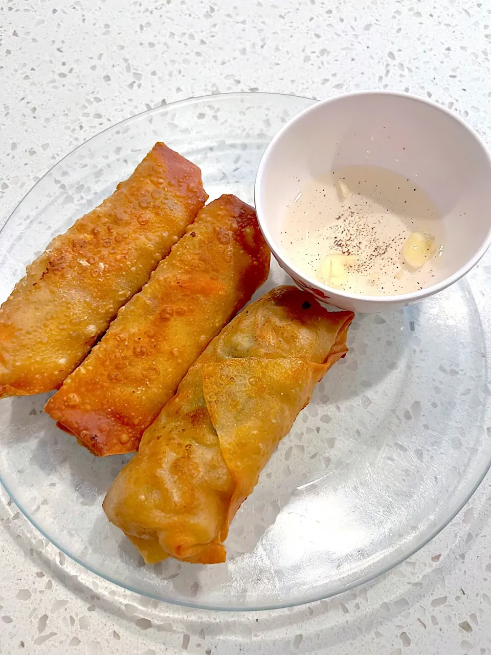 Fried eggroll with vinegar dipping sauce|🌺IAnneさん