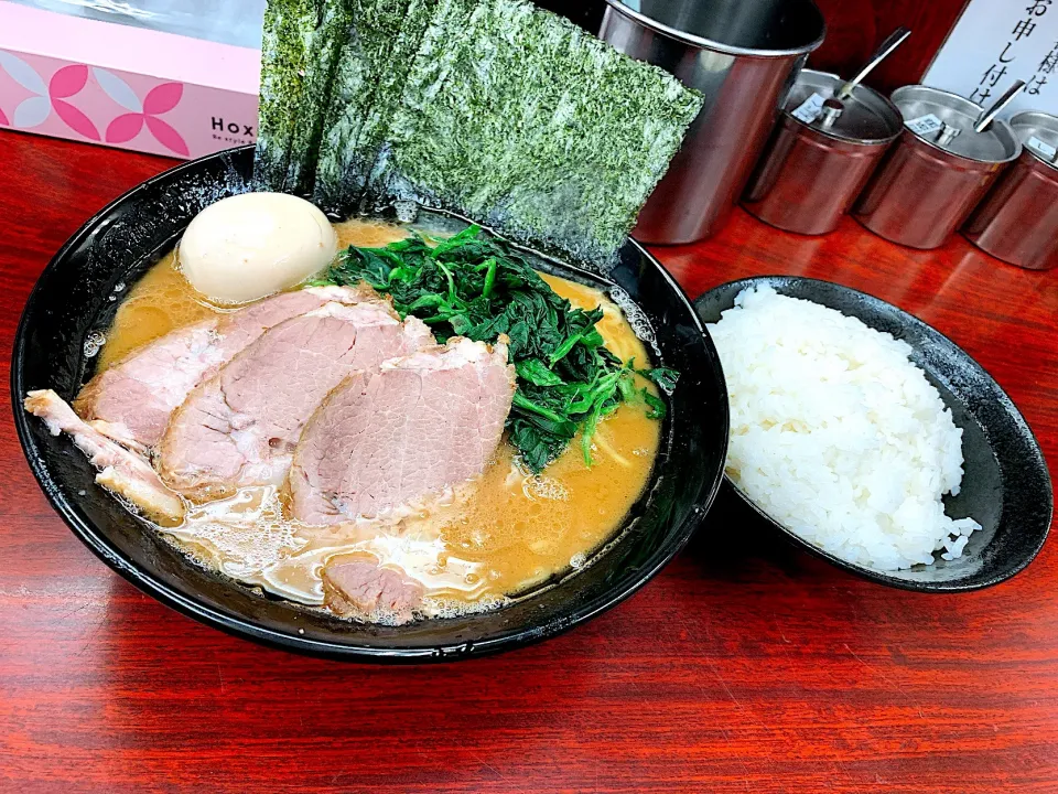 Snapdishの料理写真:【武蔵家　大宮店】|Beymax309🍜さん