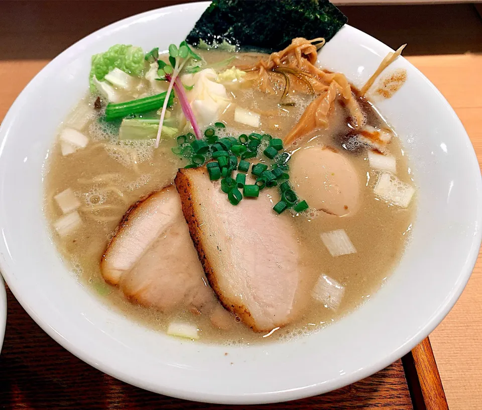 Snapdishの料理写真:【らぁ麺 胡心房】|Beymax309🍜さん