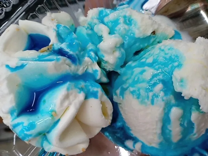 Blue Curacao ice-cream|Haruさん