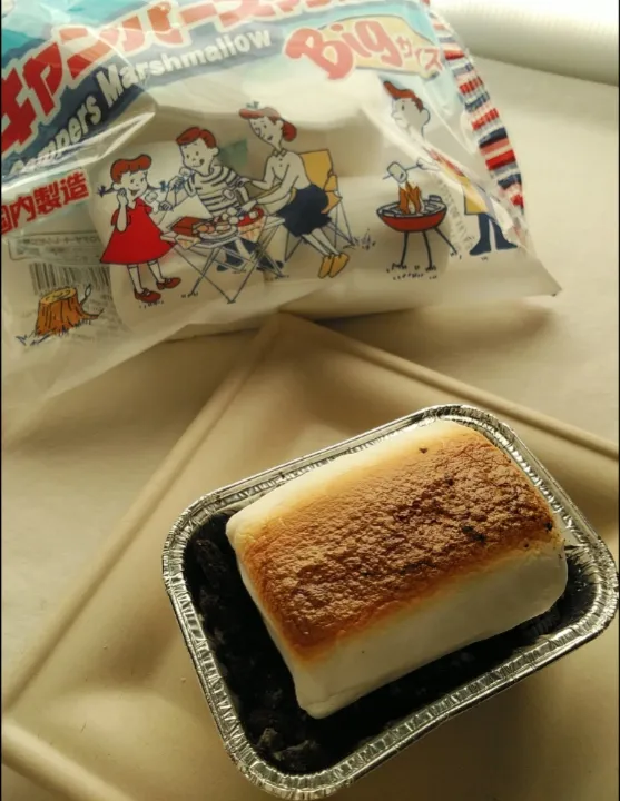 Snapdishの料理写真:トースターで焼きマシュマロ|macchinaさん