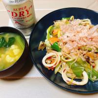 焼きうどん
ミニカリフラワーと小松菜の味噌汁