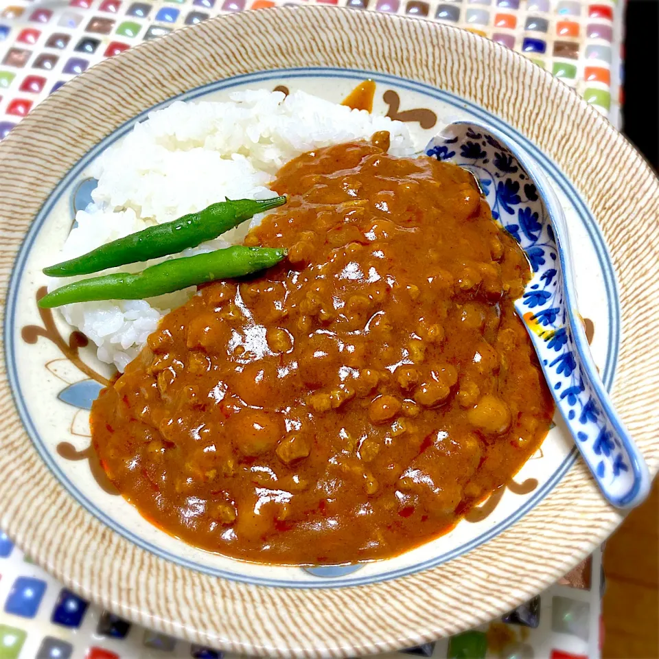 Snapdishの料理写真:大豆ミートのキーマカレー|かなしゅうさん