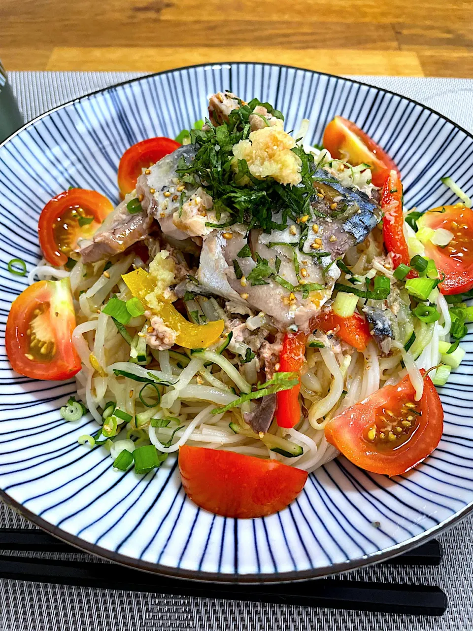 鯖水煮缶で油そば風そうめん|morimi32さん