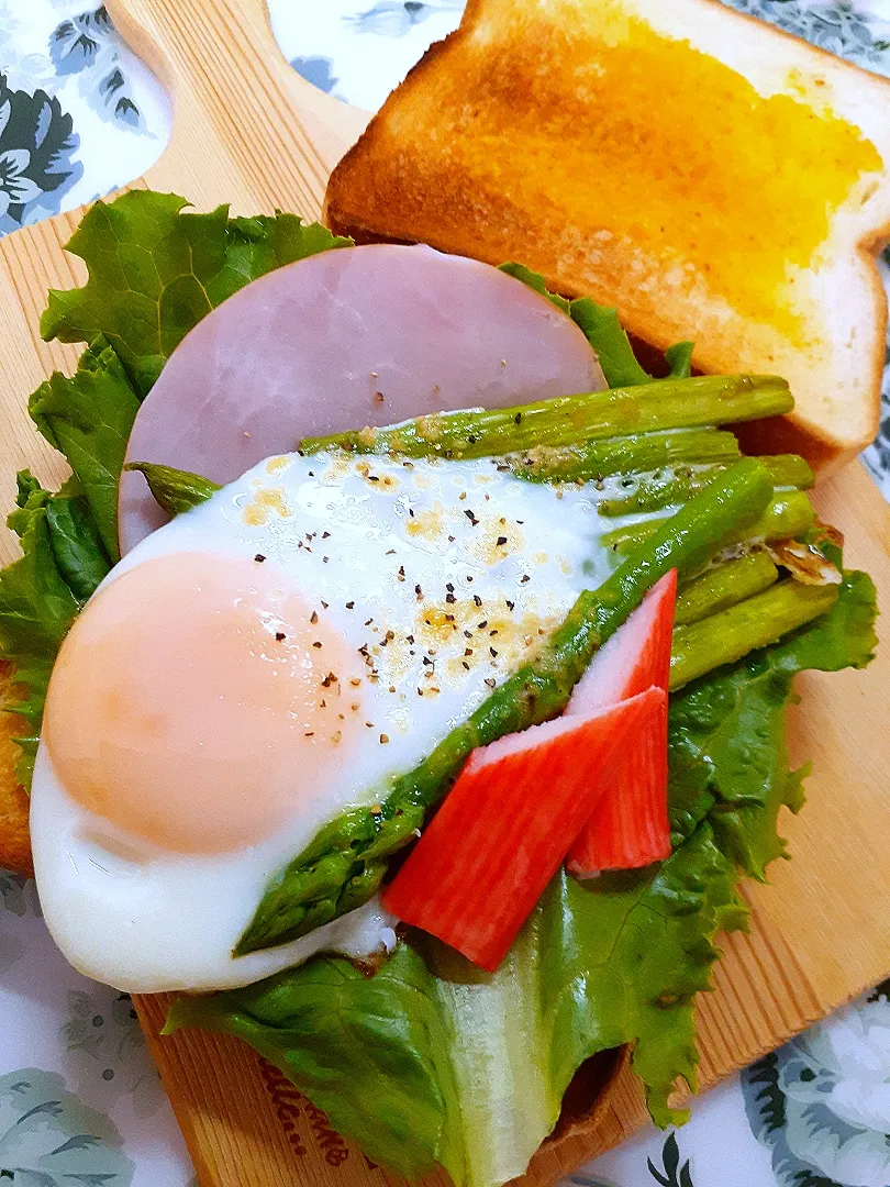 Snapdishの料理写真:🔷アスパラ🐣🍳トーストサンド🥪💕20220803🔷|@きなこさん