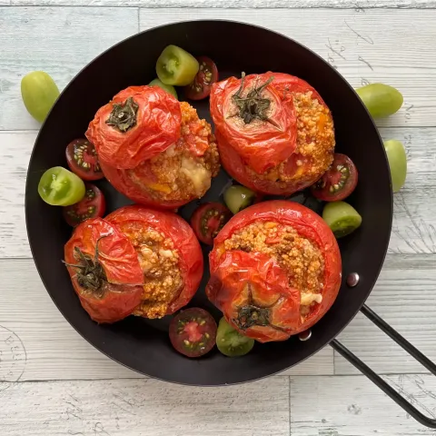 「 PlantRECIPE(プラントレシピ) キーマカレー」を使ってみたSnapdishの料理・レシピ写真:PlantRECIPEキーマカレーのクスクス　stuffed Tomatoes