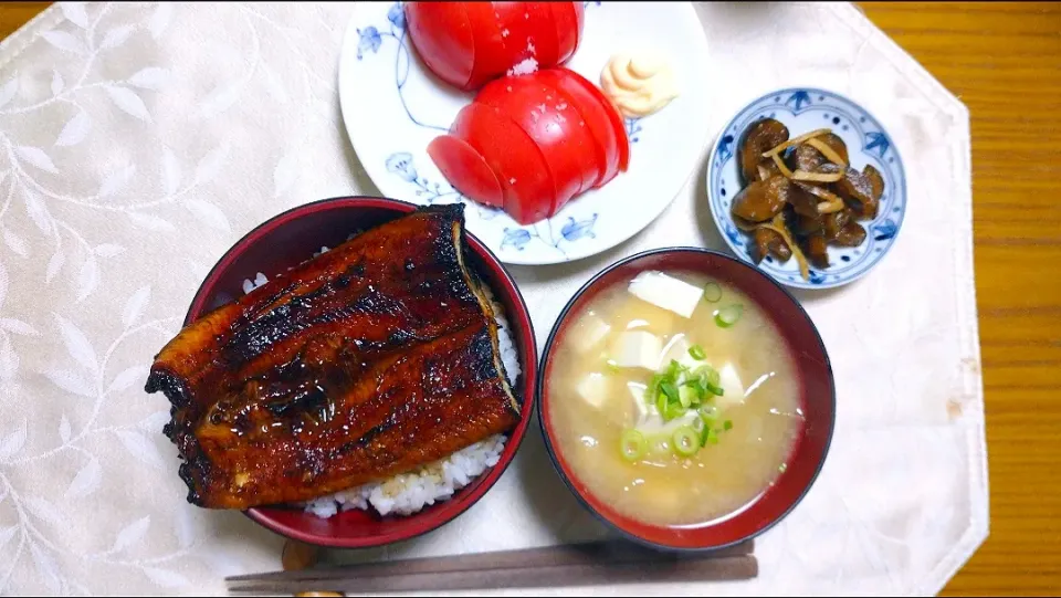 8/4の夕食
鰻丼|卯月さん