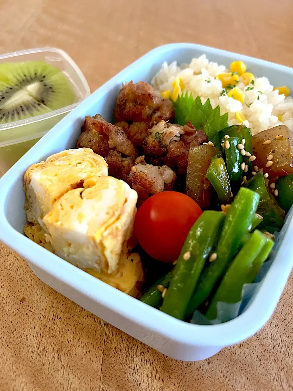 とうもろこしごはん弁当🌽|Sakikoさん