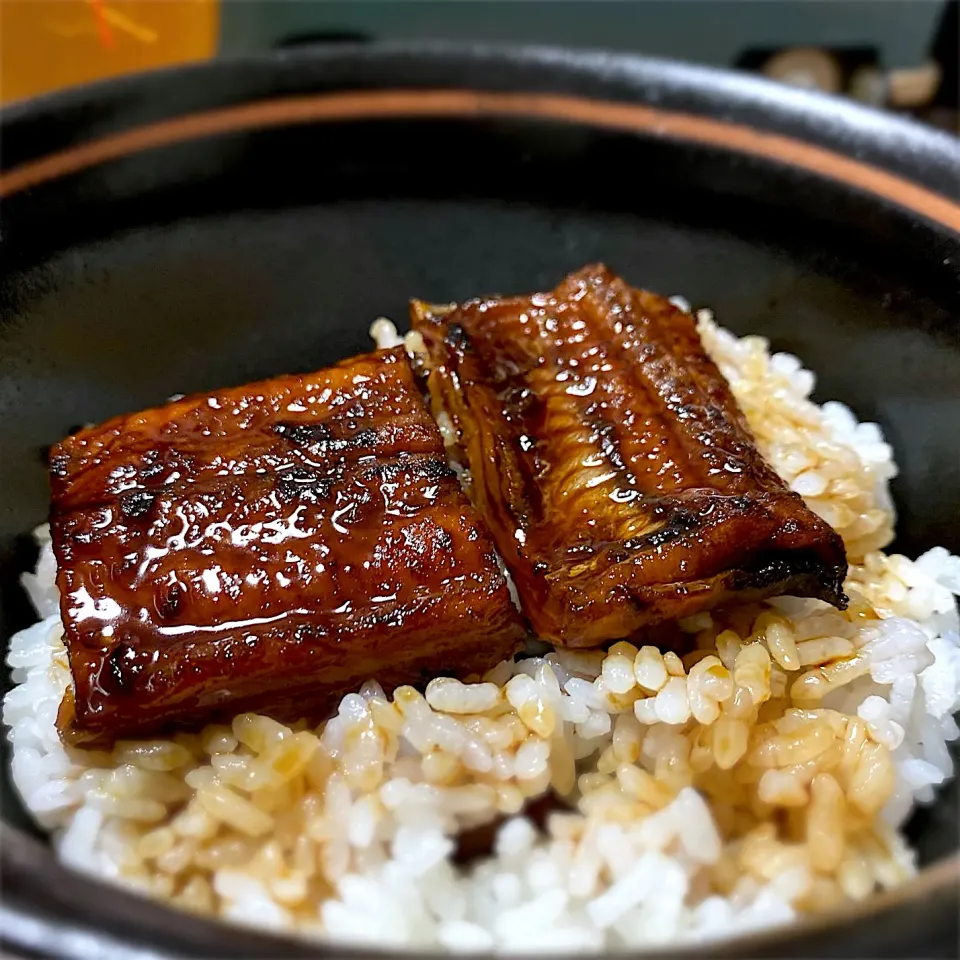 Snapdishの料理写真:土用の丑の日　うな丼|まるちゃんさん