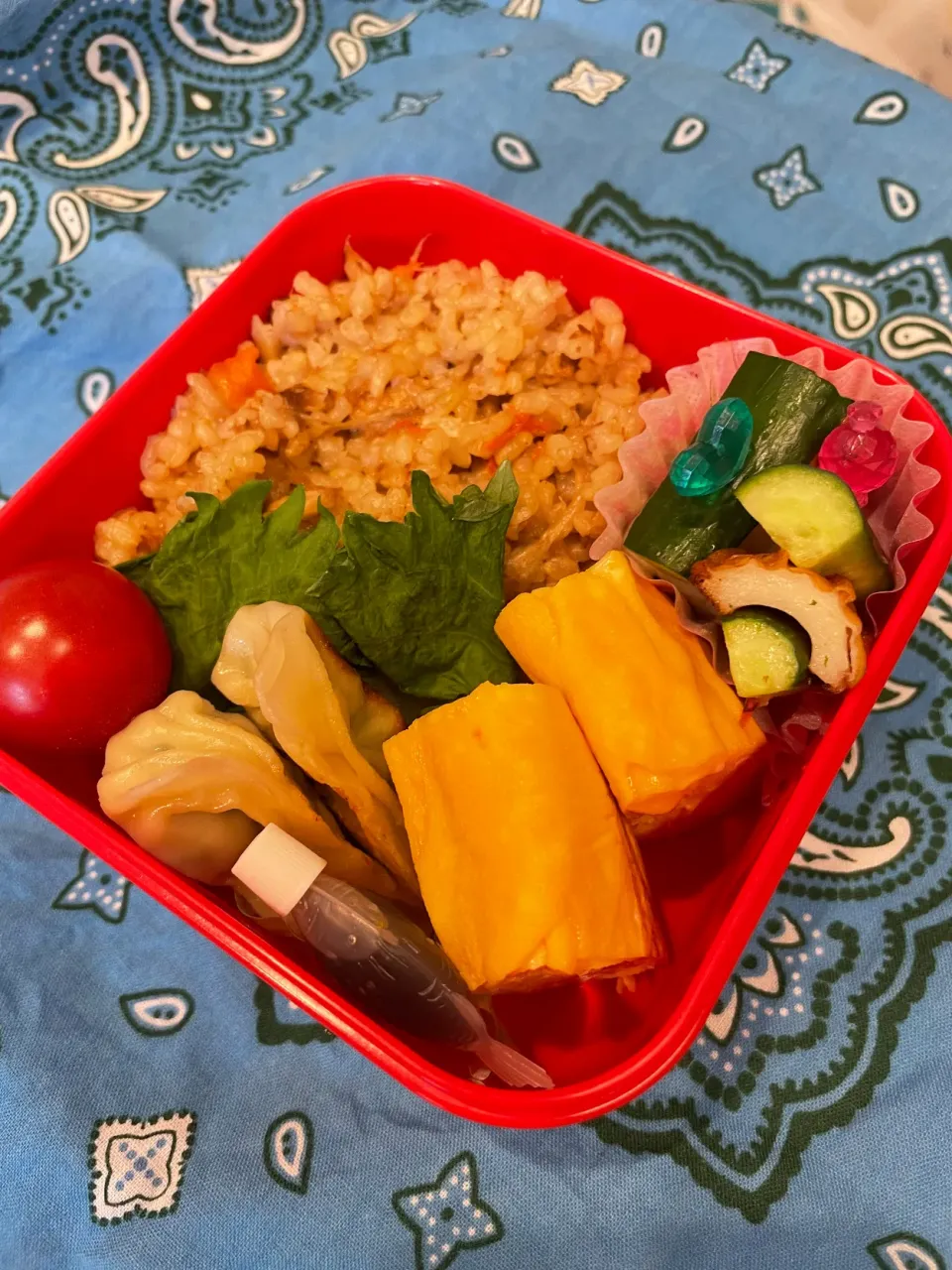 玄米炊き込みご飯弁当|雑草シェリーさん