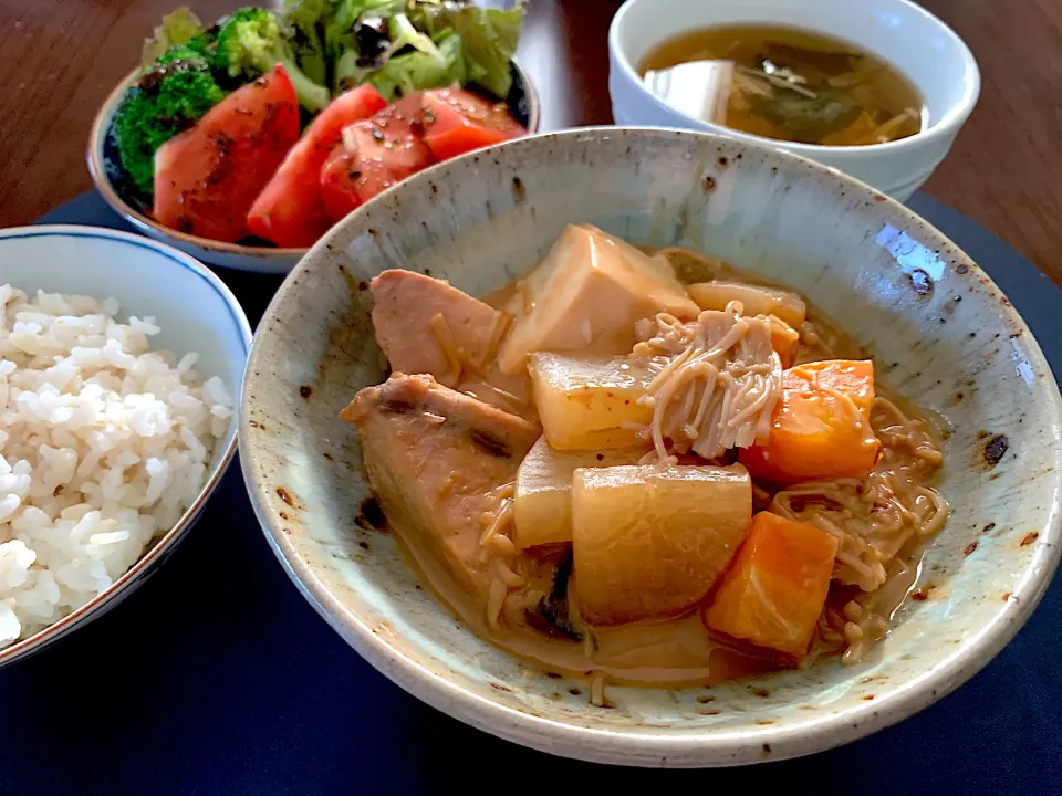 鰤と根菜の甘酒味噌煮|かなっぺさん