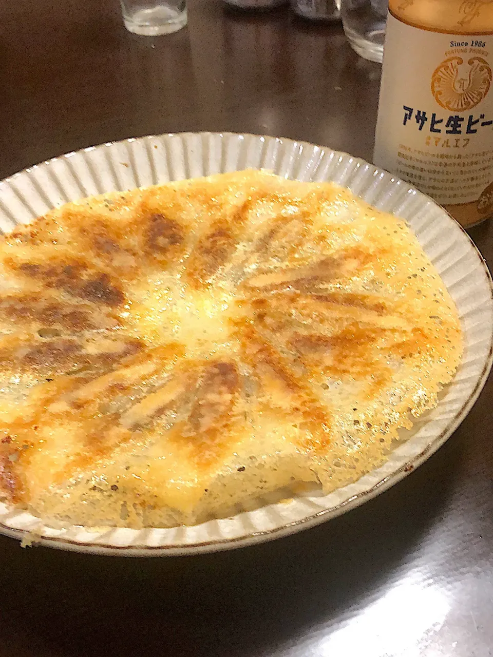 Snapdishの料理写真:羽根付き餃子|Fuji's kitchenさん