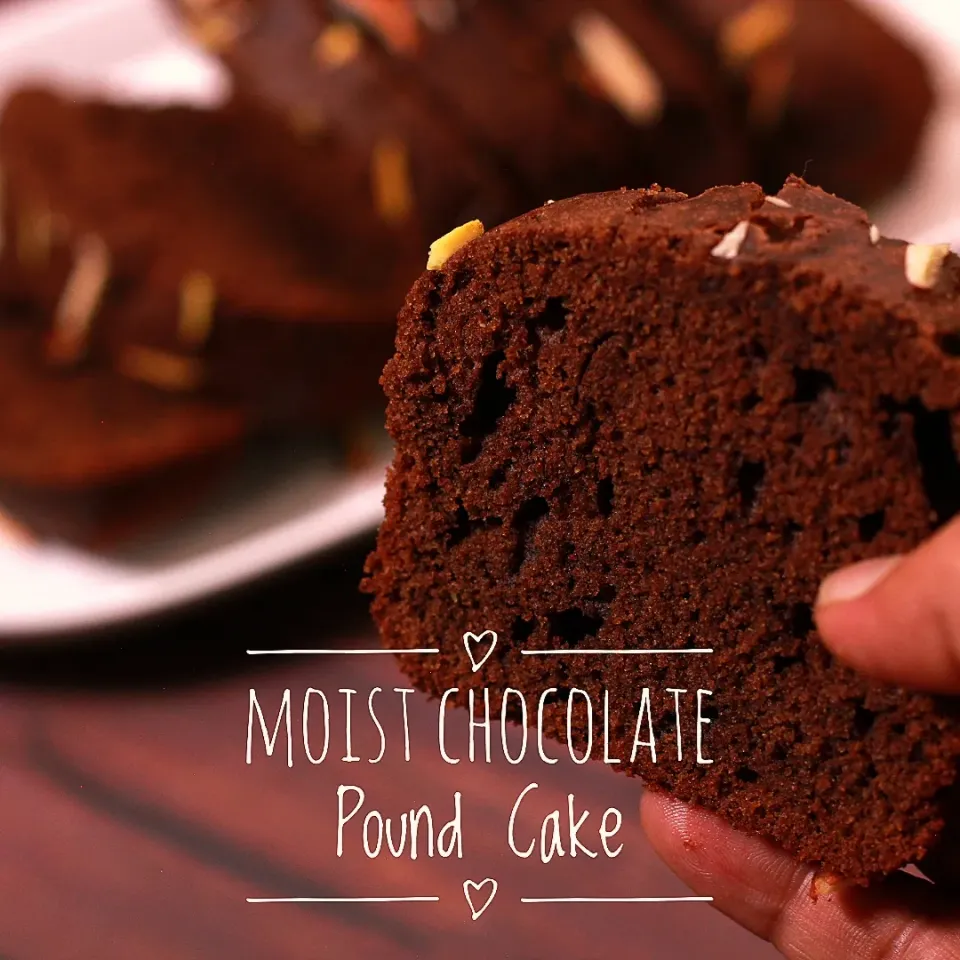 Chocolate Pound Cake Recipe | No Oven No Electric Beater|Recipes By Fizaさん