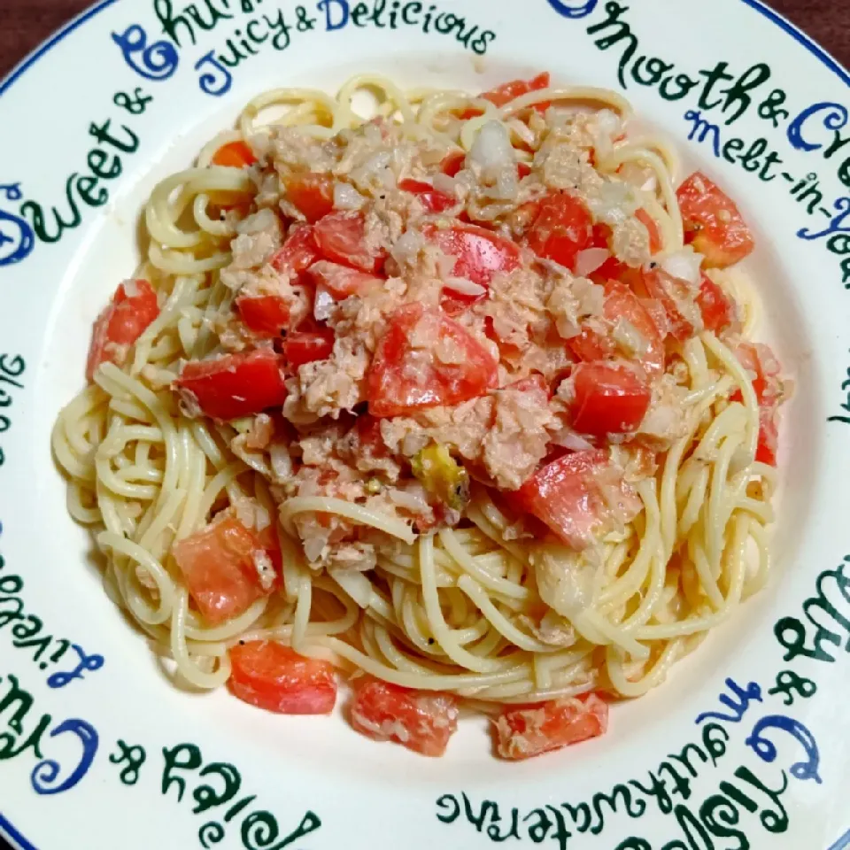 ツナとトマトの冷製パスタ|ひろにぃさん