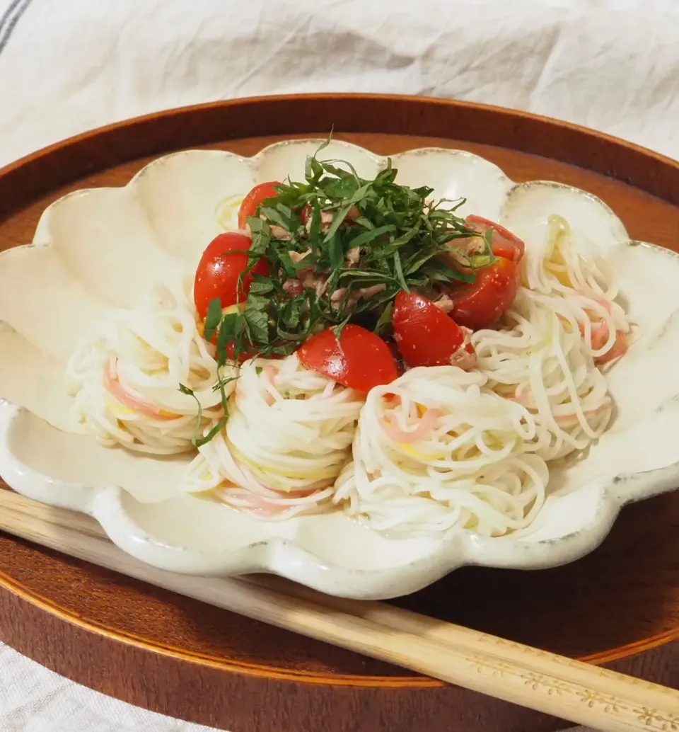 Snapdishの料理写真:ツナトマトそうめん|Yuriさん