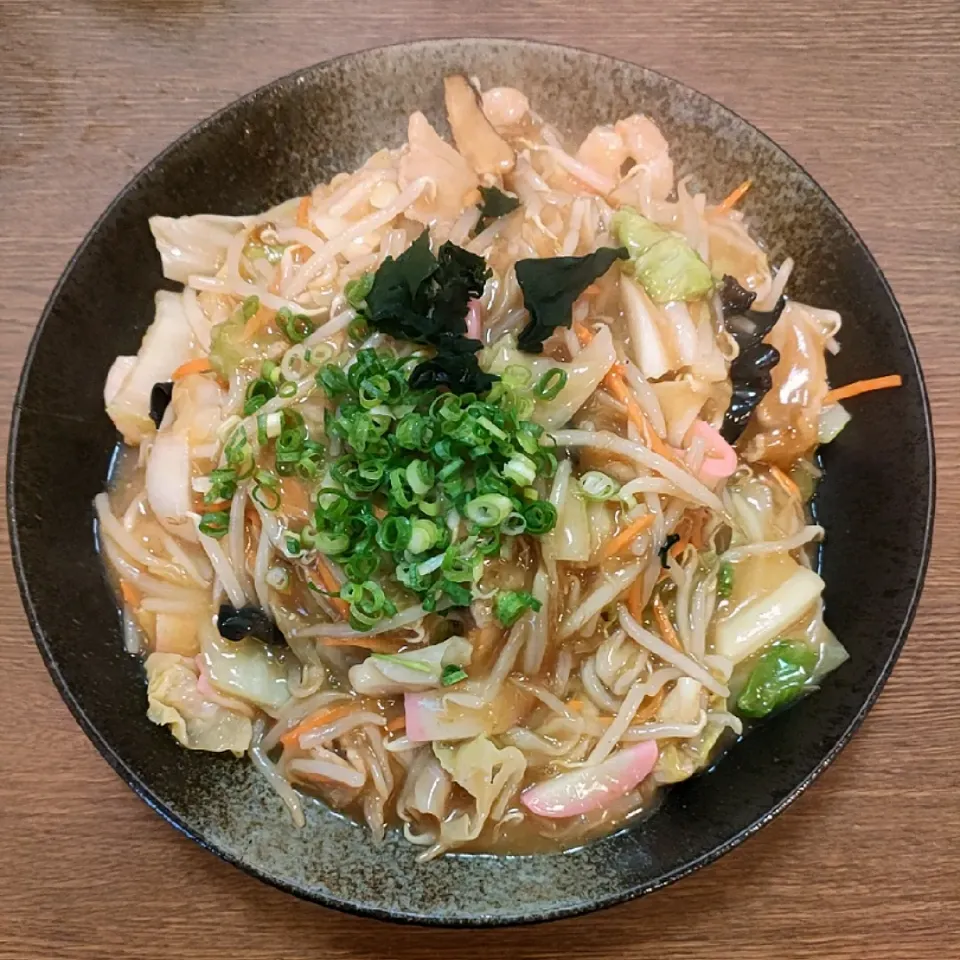 Snapdishの料理写真:あんかけ焼きそば|唐揚げチキンさん