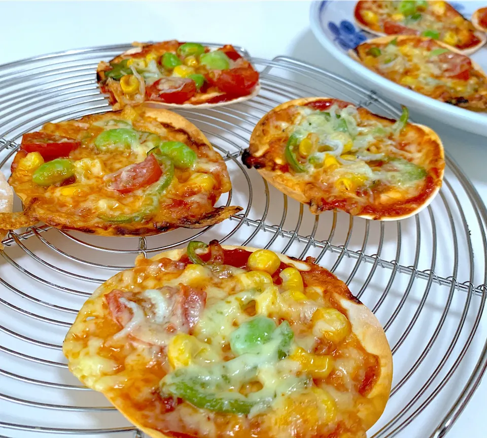 餃子の皮で夏野菜ピザ🍕|まーまさん