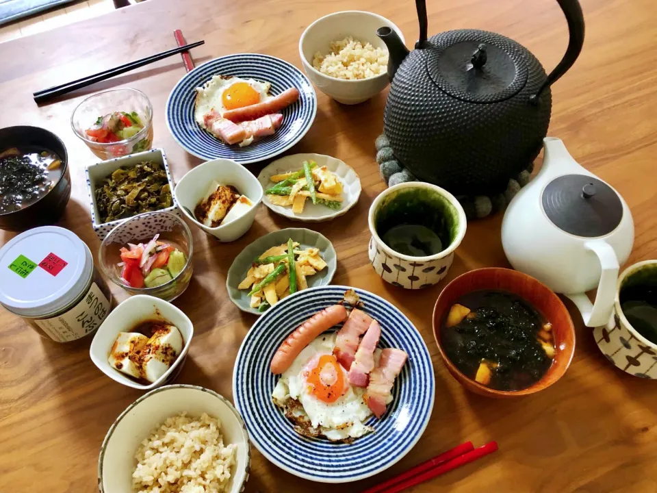 充実のご飯のおとも定食|こんぶさん