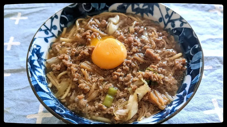 徳島ラーメン(すき焼きVer)|えびフライさん