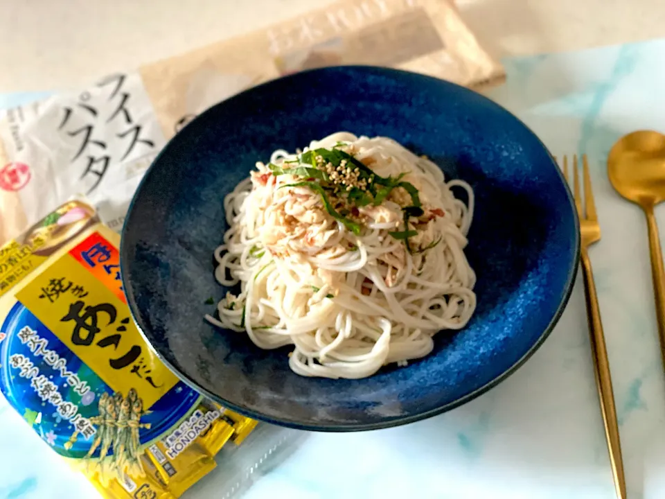 ほんだしで鶏ささみ&梅肉入りケンミンのライスパスタ|Megさん